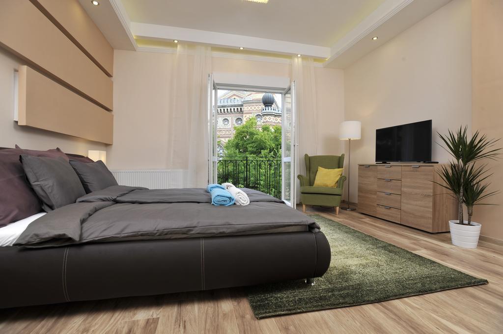 Grand Synagogue Dream Home บูดาเปสต์ ภายนอก รูปภาพ