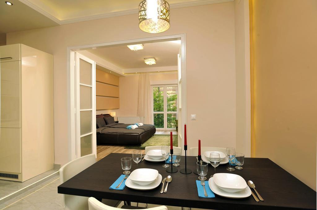 Grand Synagogue Dream Home บูดาเปสต์ ภายนอก รูปภาพ